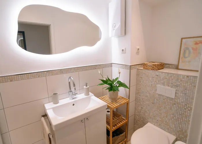 Koe27 - Modernes City-apartment, Bis Zu 6 Gaeste * Siegen