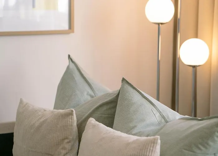 Koe27 - Modernes City-apartment, Bis Zu 6 Gaeste Appartement Siegen