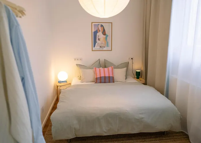 Koe27 - Modernes City-apartment, Bis Zu 6 Gaeste Siegen